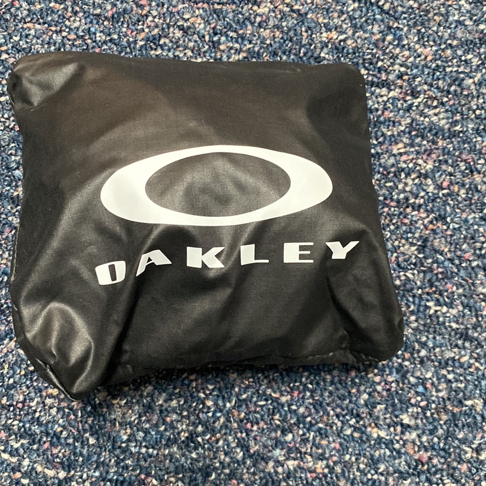 Oakley travel duffle bag